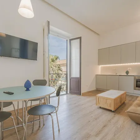 Superior - Vista Mare - Centro Storico Apartment *
